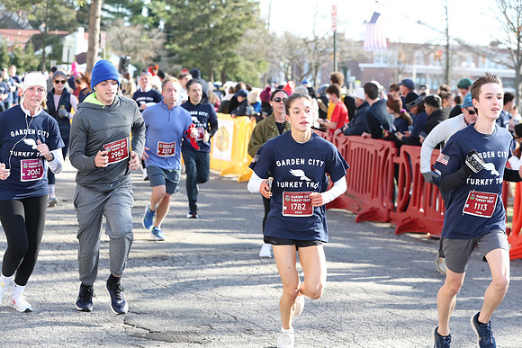 Finish5Mile_1636