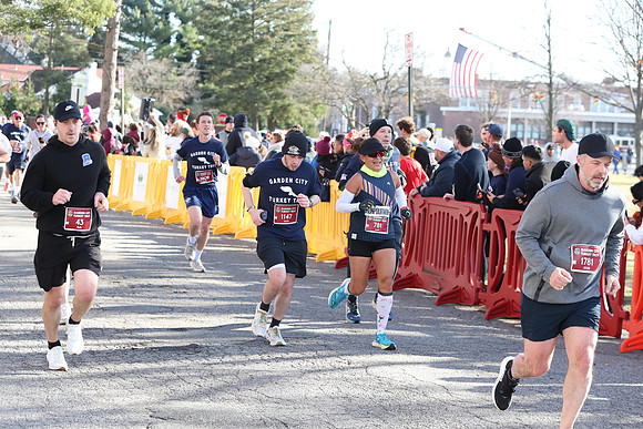 Finish5Mile_1648