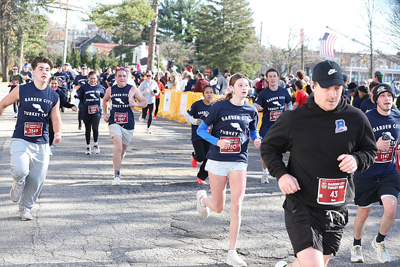 Finish5Mile_1652