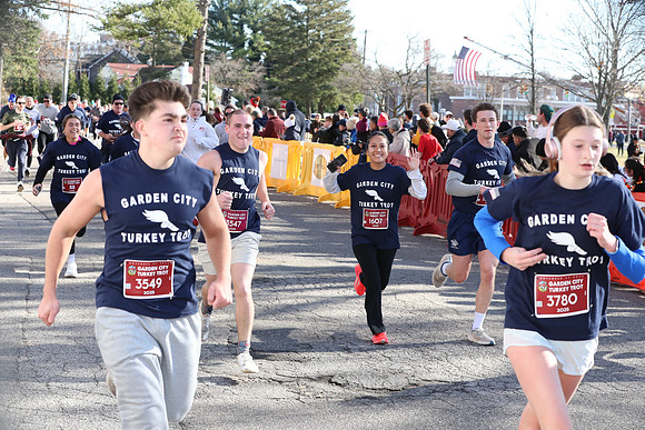 Finish5Mile_1654
