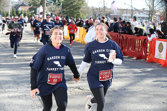 Finish5Mile_1658