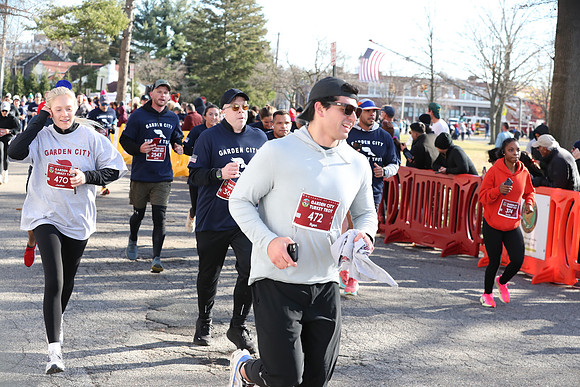 Finish5Mile_1665