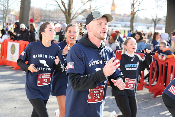 Finish5Mile_1671