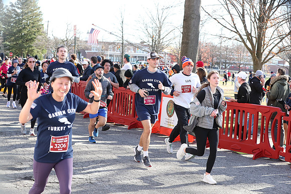 Finish5Mile_1683