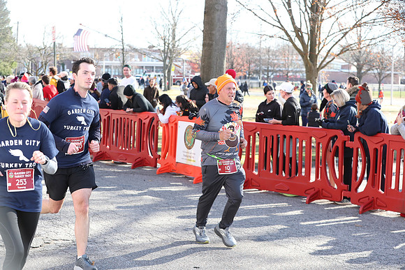 Finish5Mile_1706