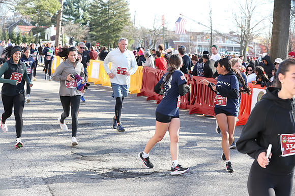 Finish5Mile_1713