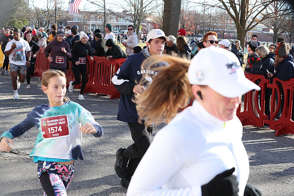 Finish5Mile_1736