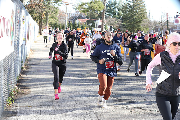 Finish5Mile_1741