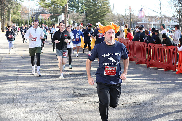 Finish5Mile_1755