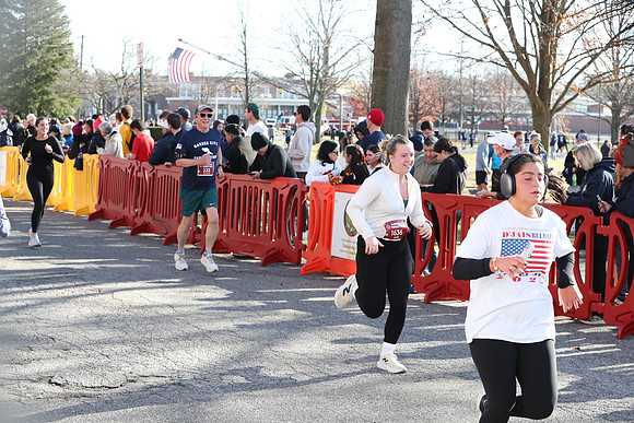 Finish5Mile_1775