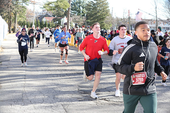 Finish5Mile_1785