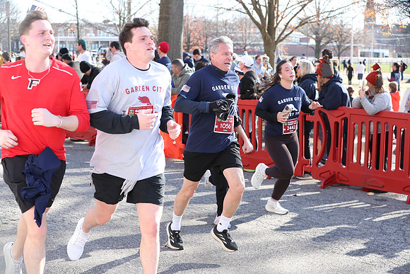 Finish5Mile_1788