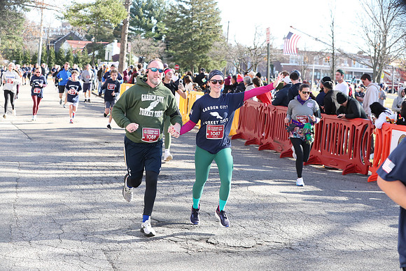 Finish5Mile_1802