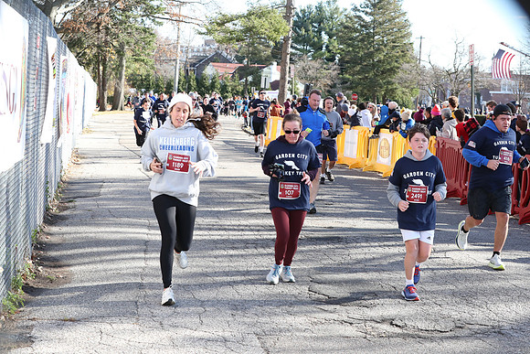 Finish5Mile_1811