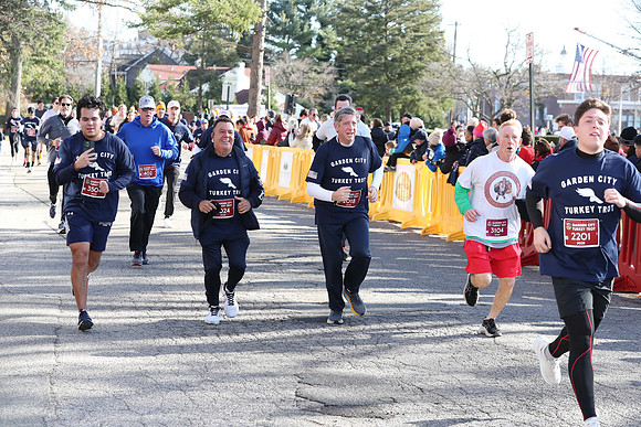 Finish5Mile_1828