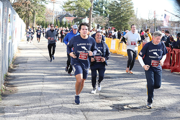 Finish5Mile_1831