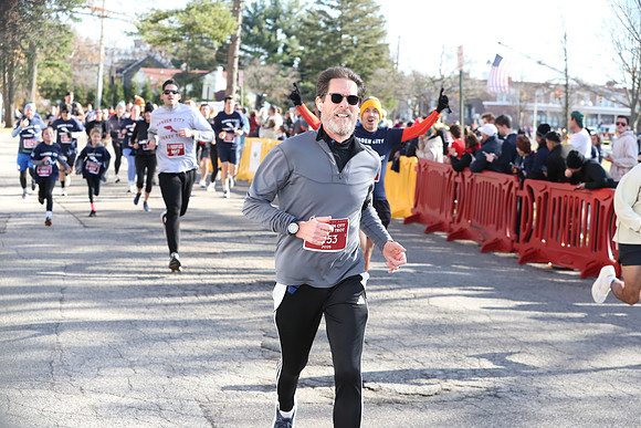 Finish5Mile_1837