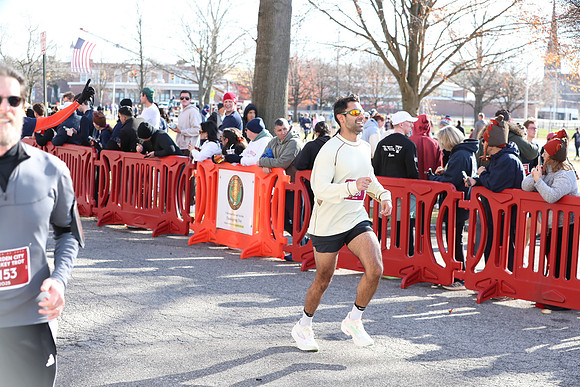 Finish5Mile_1838