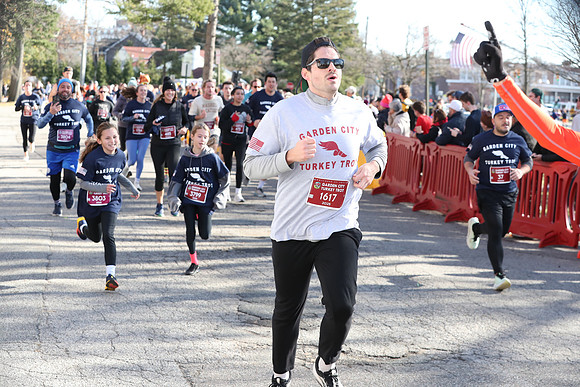 Finish5Mile_1840