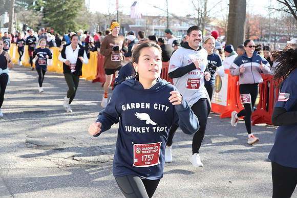 Finish5Mile_1858