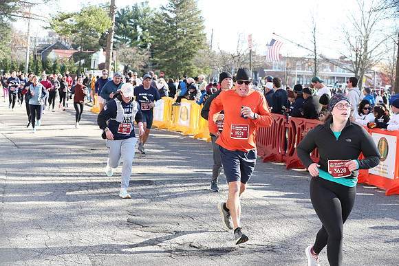Finish5Mile_1874