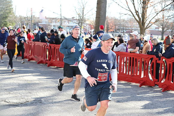 Finish5Mile_1878