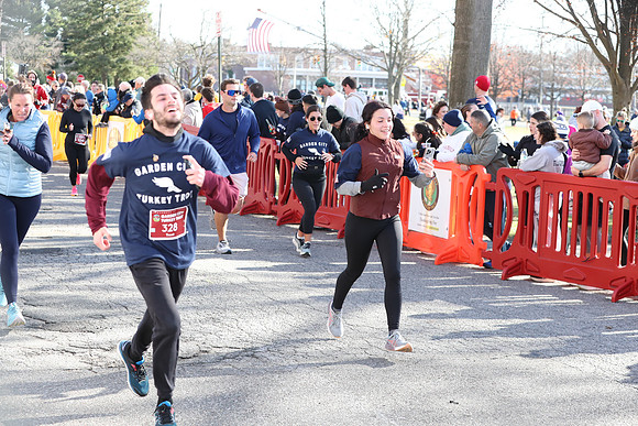 Finish5Mile_1881