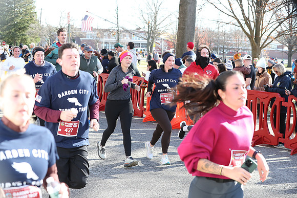 Finish5Mile_1892