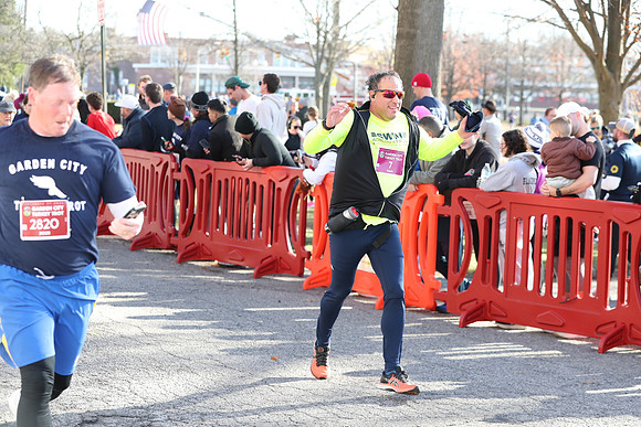 Finish5Mile_1903