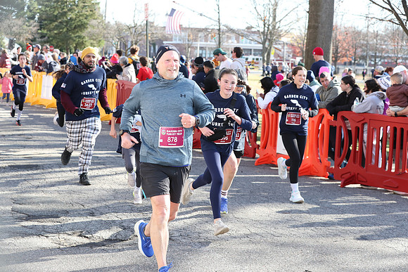Finish5Mile_1907