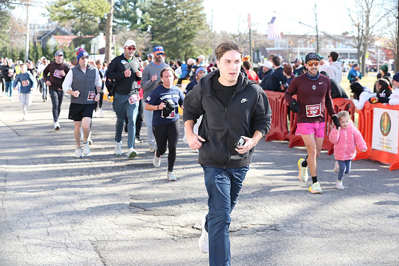 Finish5Mile_1919