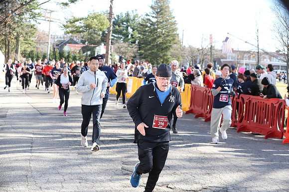 Finish5Mile_1942