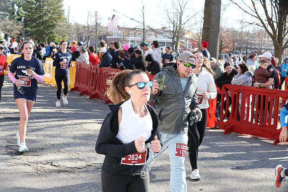 Finish5Mile_1952