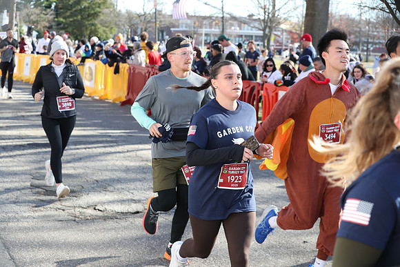 Finish5Mile_1979