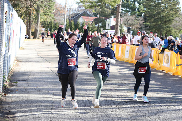 Finish5Mile_1982