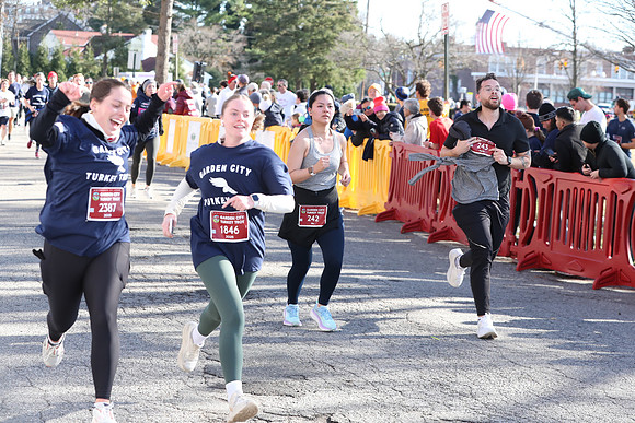Finish5Mile_1984