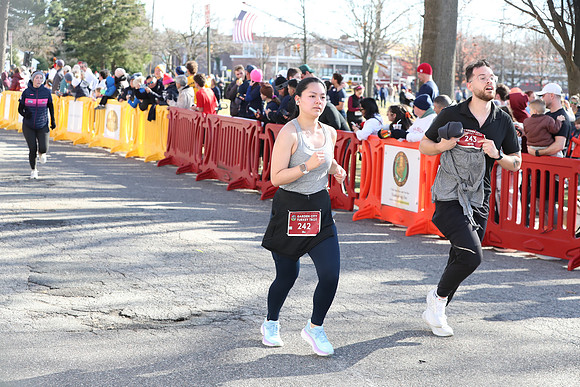 Finish5Mile_1985