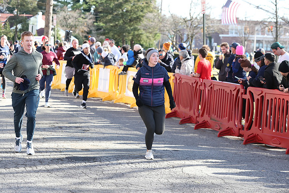 Finish5Mile_1987