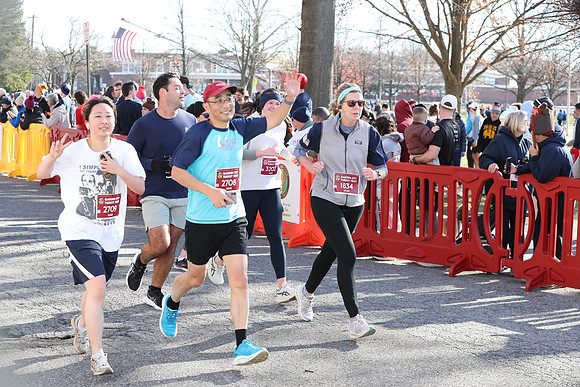 Finish5Mile_1996