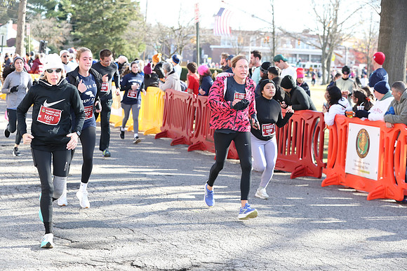 Finish5Mile_2000