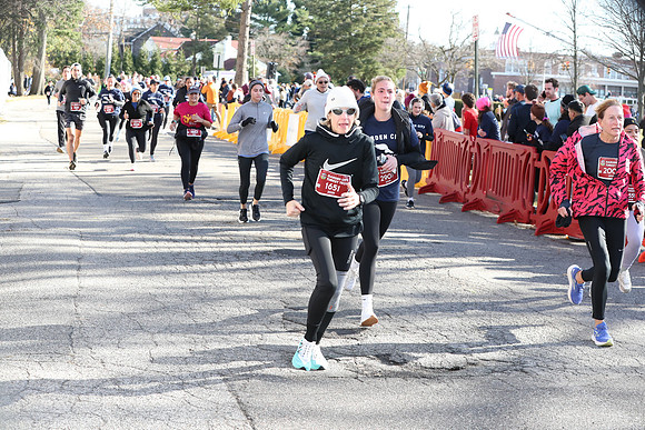 Finish5Mile_2001