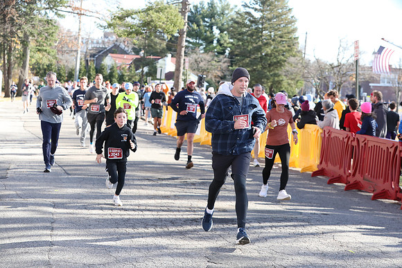 Finish5Mile_2030