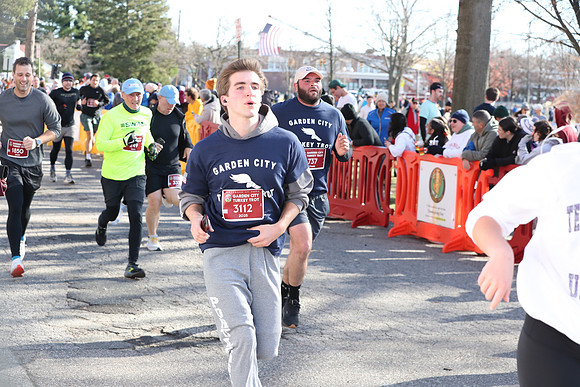 Finish5Mile_2035