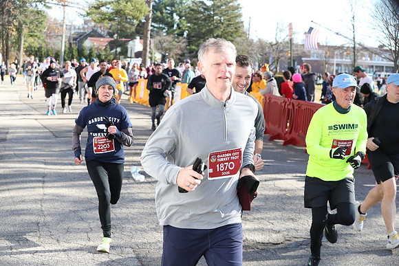 Finish5Mile_2037