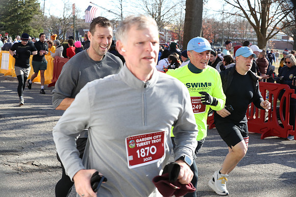 Finish5Mile_2038