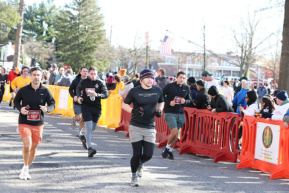 Finish5Mile_2040
