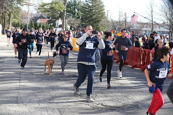 Finish5Mile_2072