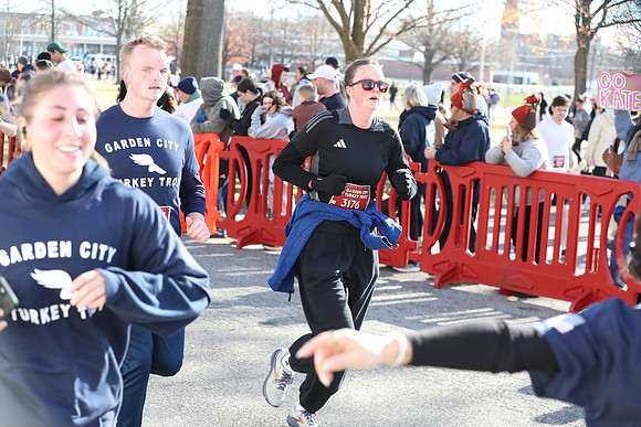 Finish5Mile_2083