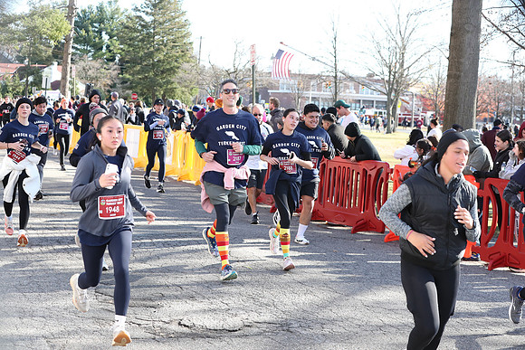 Finish5Mile_2095