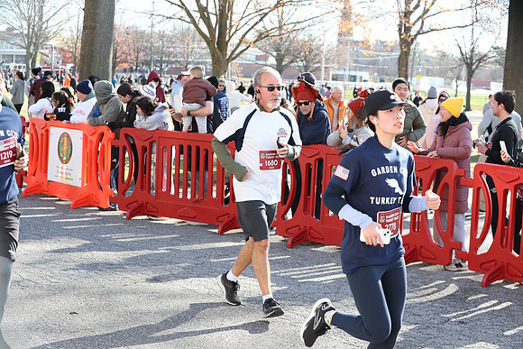 Finish5Mile_2102